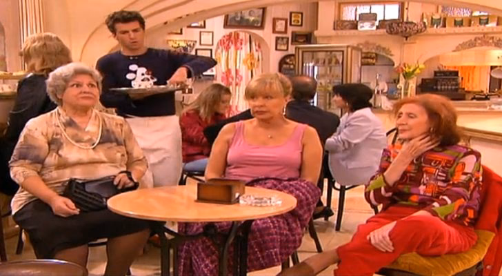 ¿Cuántos episodios tuvo Paula de la película A tortas con la vida?