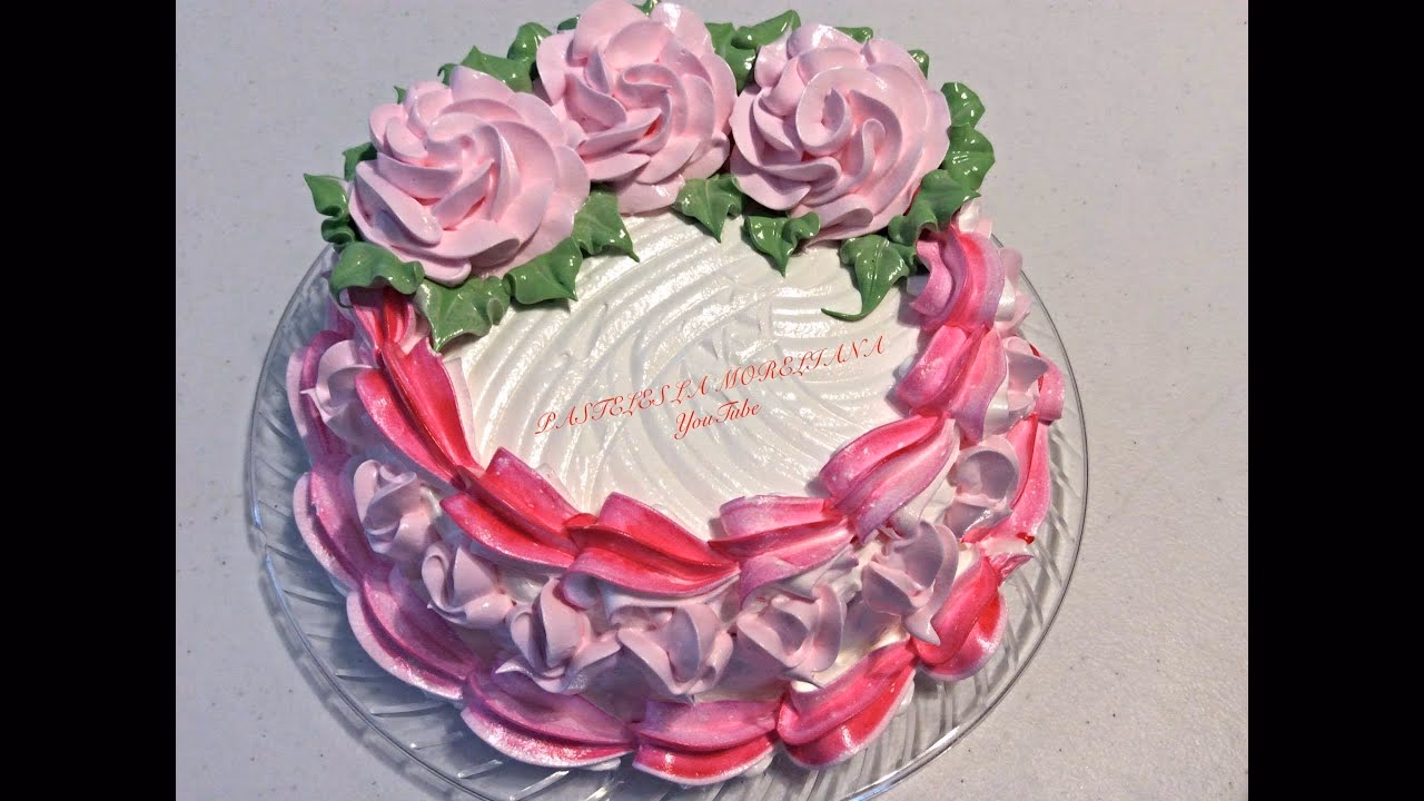 ¿Cómo hacer adornos de merengue?