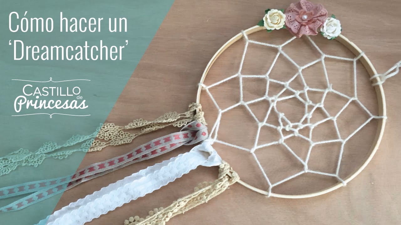 ¿Qué material se utiliza para hacer el borde de un atrapasueños?