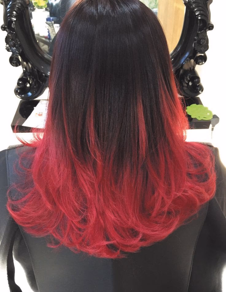 ¿Cuál es el truco del balayage rojo oscuro?