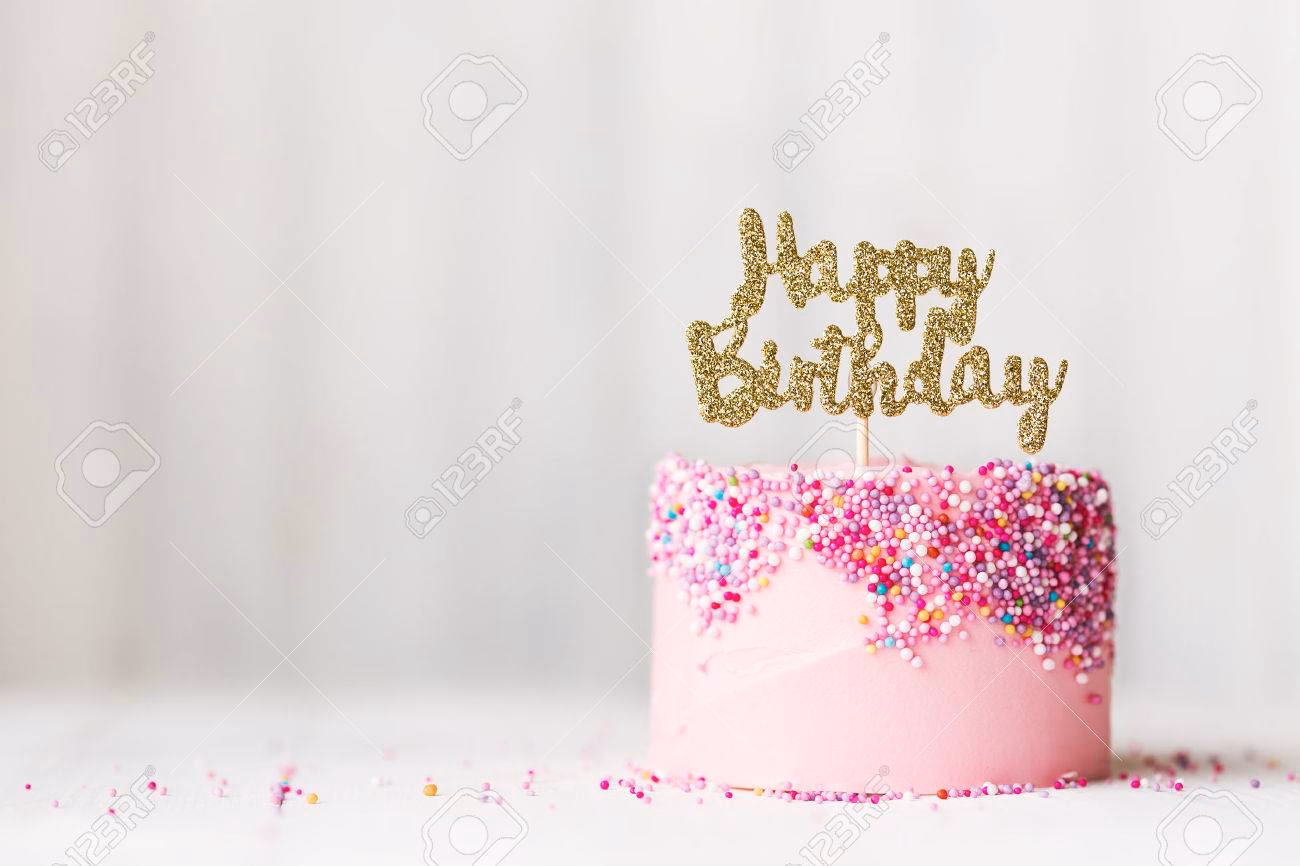 ¿Cuáles son los colores de los banners de cumpleaños?