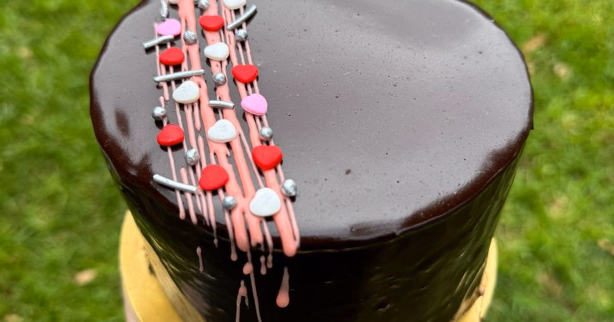 ¿Cómo hacer helados de banana con chocolate?