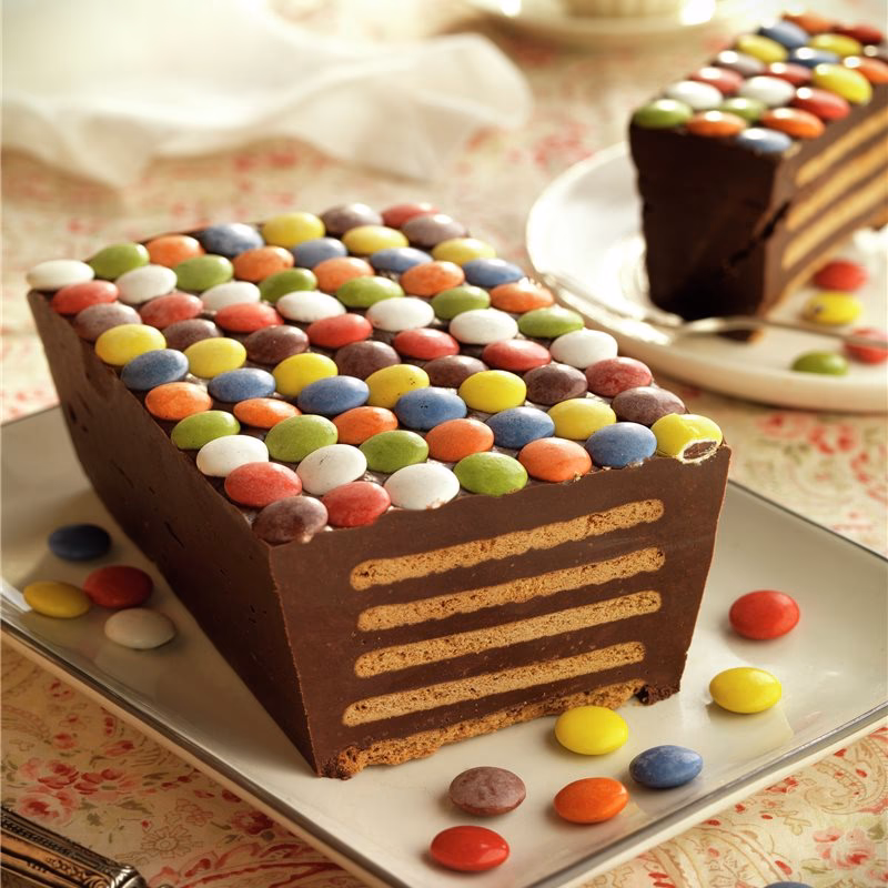 ¿Cómo hacer una tarta de bizcocho con chocolate?