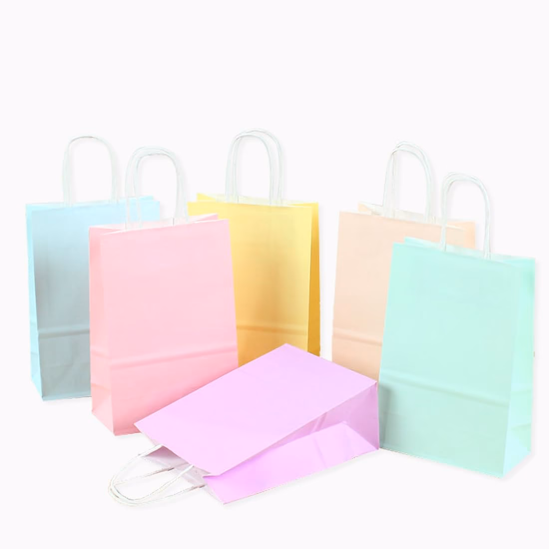 ¿Cómo personalizar las bolsitas de papel para tiendas?