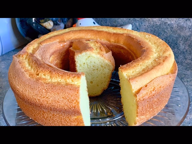 ¿Cuánto tiempo se debe hornear un budín de arroz?