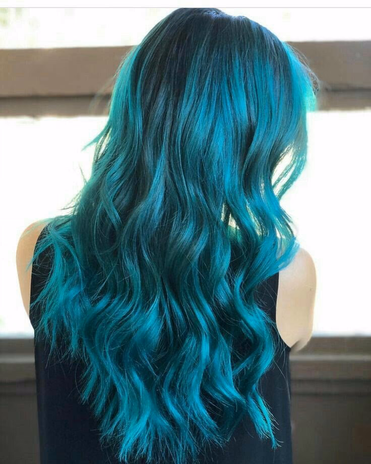 ¿Qué es el cabello azul turquesa?
