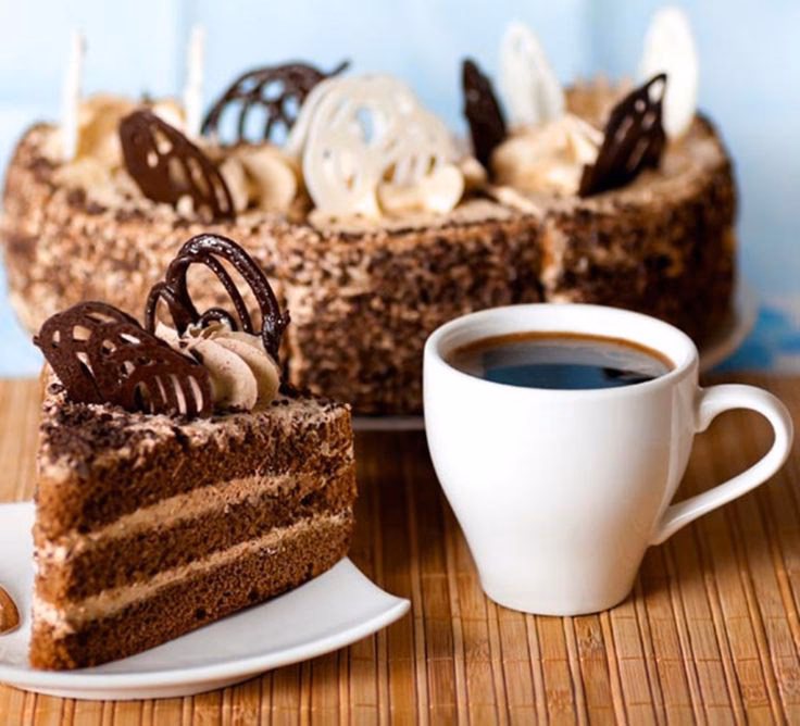 ¿Qué ofrece el Café Tortoni a los visitantes de Buenos Aires?