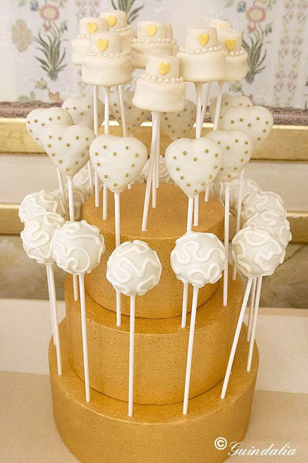¿Cómo hacer cake pops de chocolate?