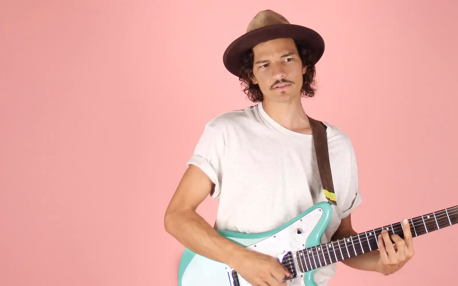 ¿Cuáles son las canciones de Caloncho?