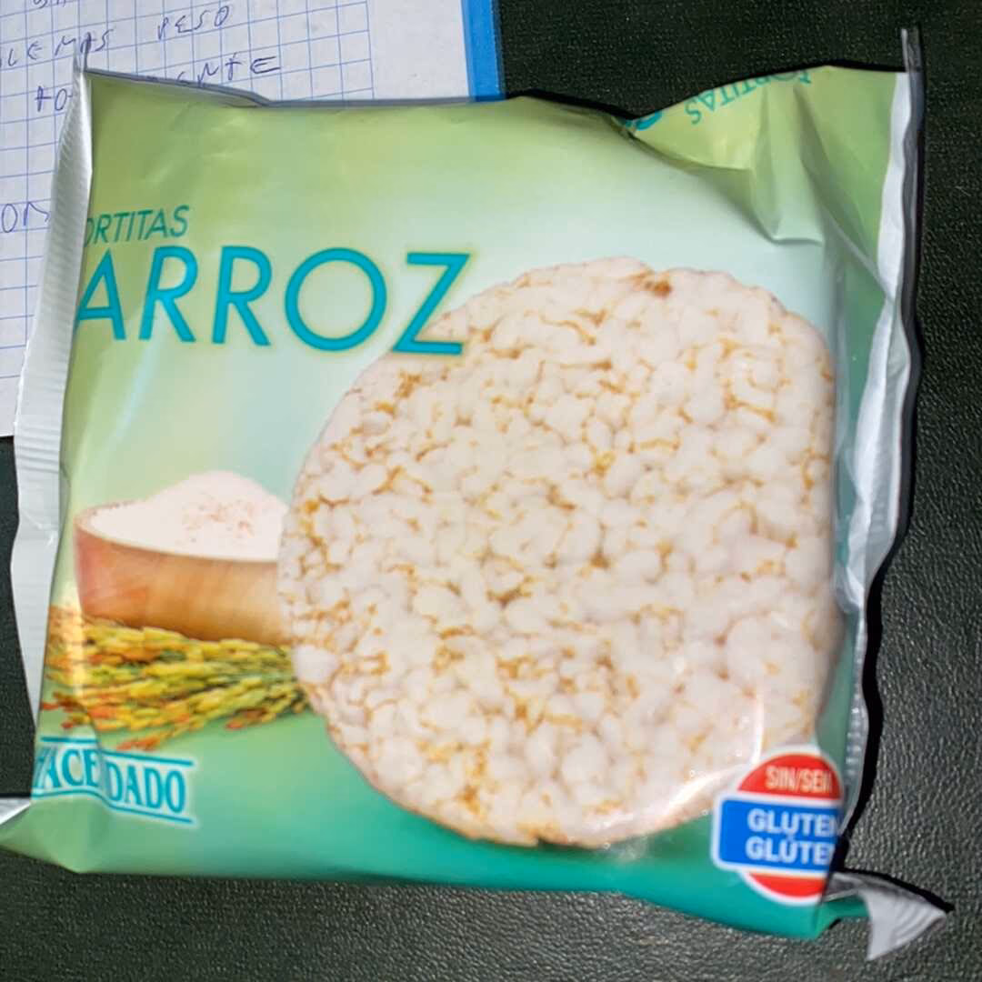 ¿Cuántas calorías tiene una torta de arroz integral?