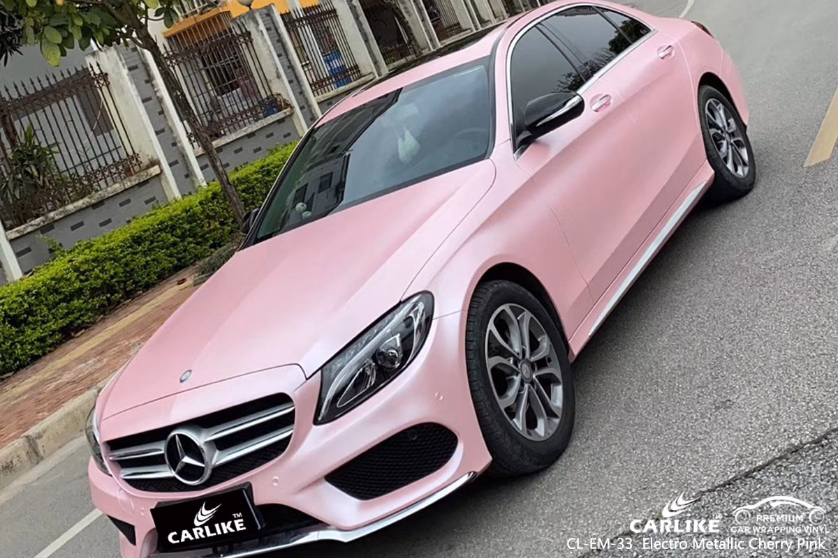 ¿Qué carros pintaron 'color rosa' para alentar la lucha contra el cáncer?