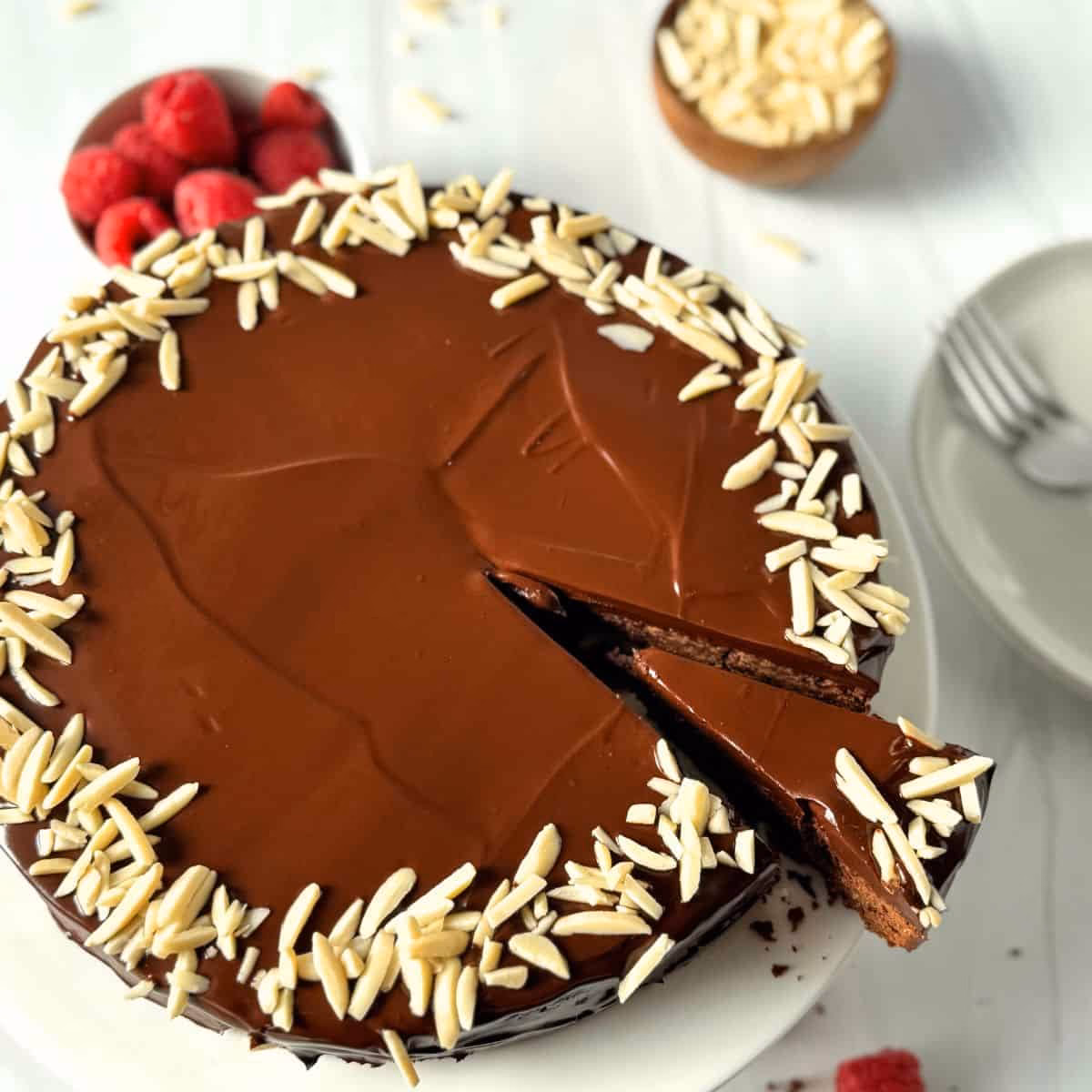How long do you bake a chocolate ganache cake?