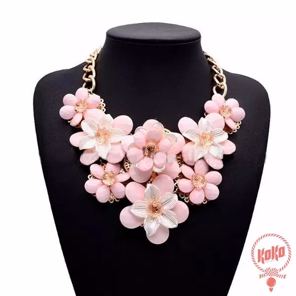 ¿Cómo hacer collares con piedras?