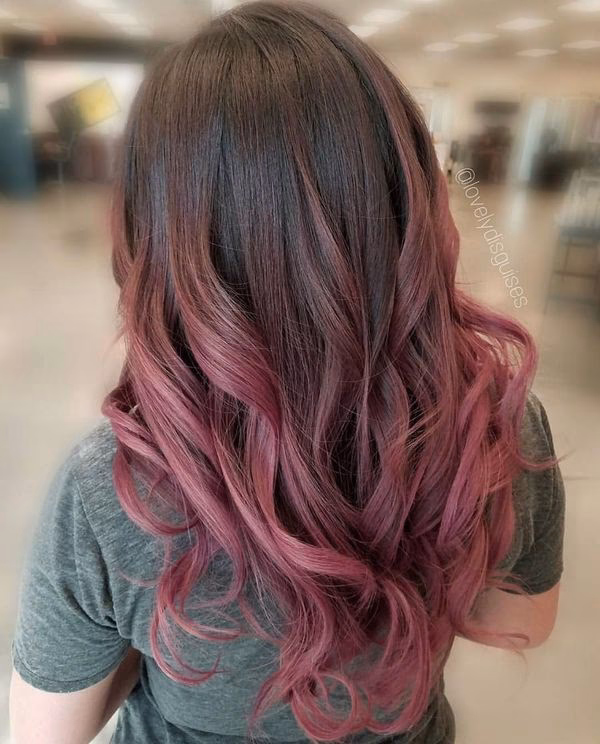 ¿Qué hacer con el pelo castaño oscuro?