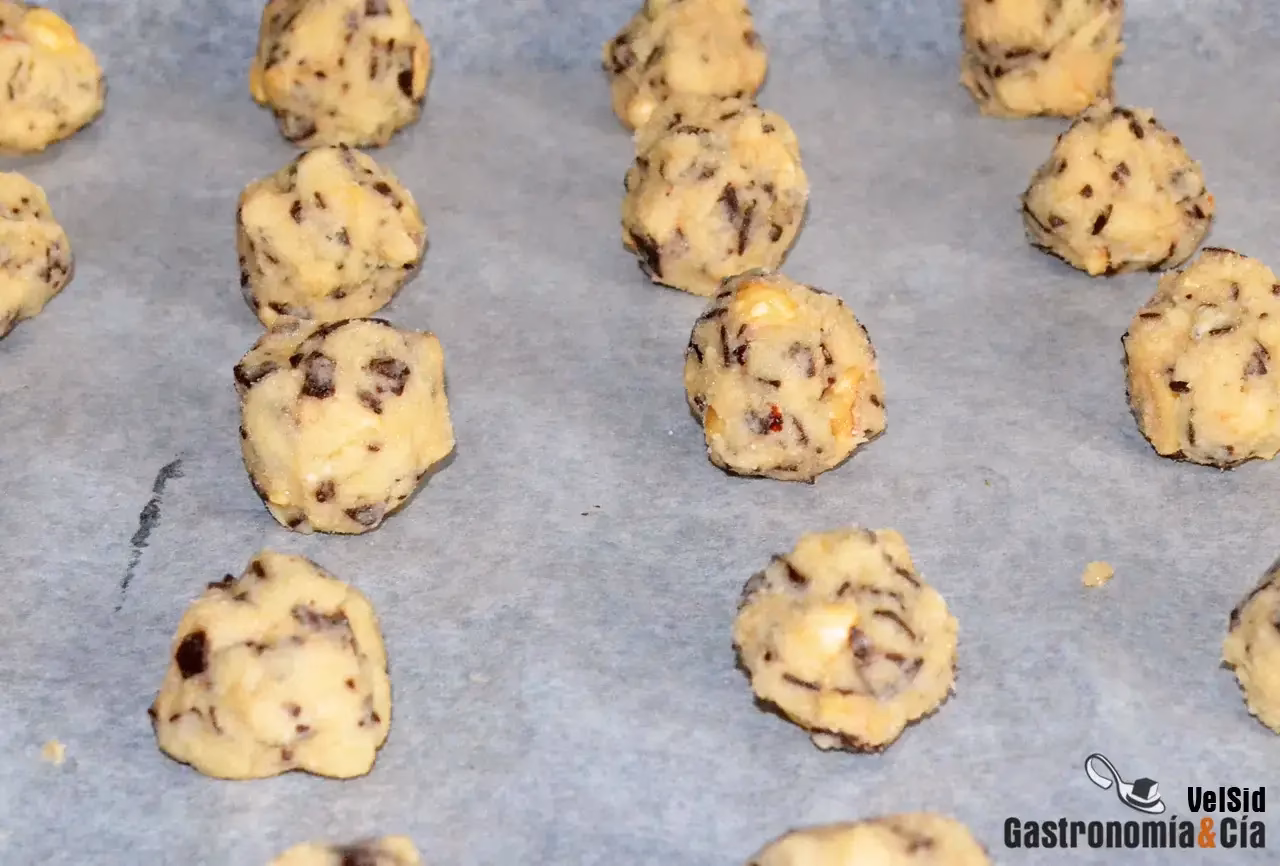 ¿Qué pasó con la harina de pasteles crudas?