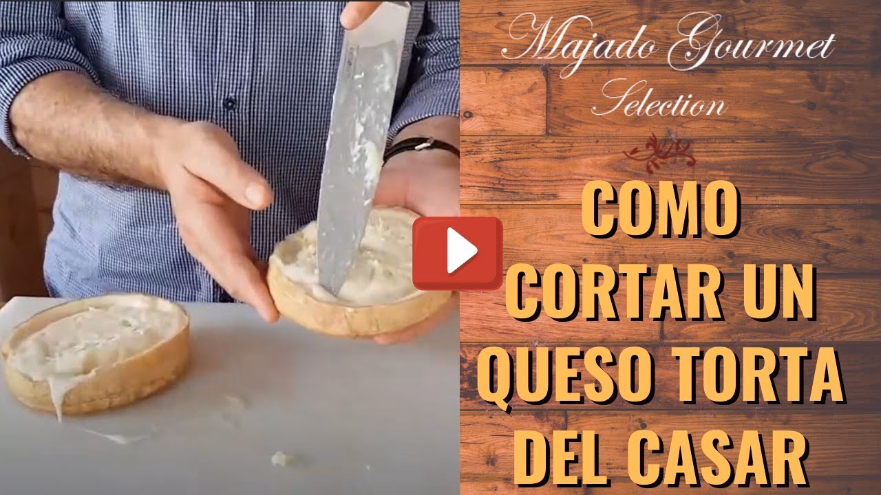 ¿Cómo se corta la torta del Casar?