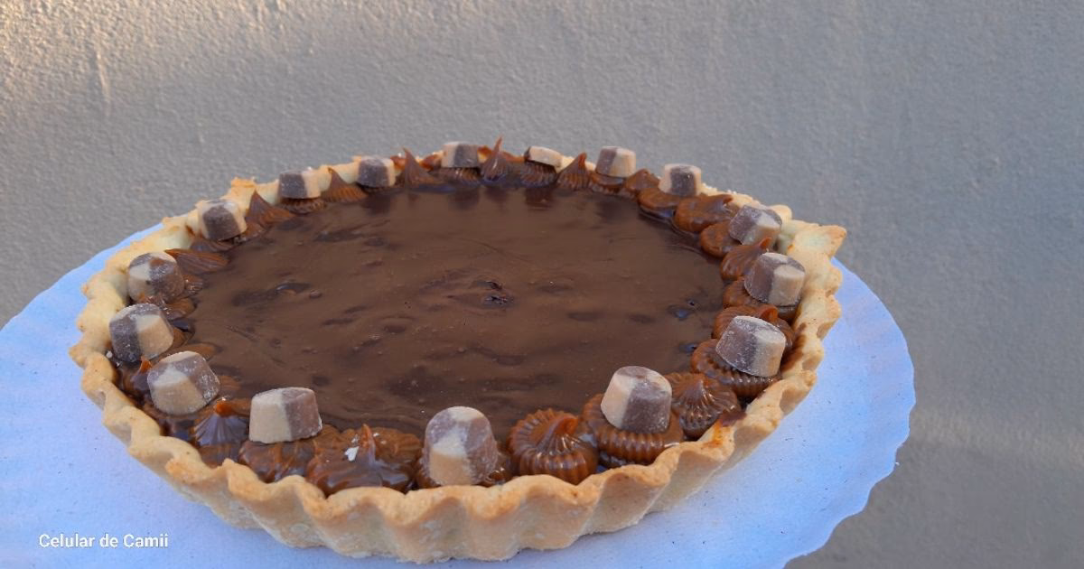 ¿Cómo decorar una tarta cabsha fácil y económica?