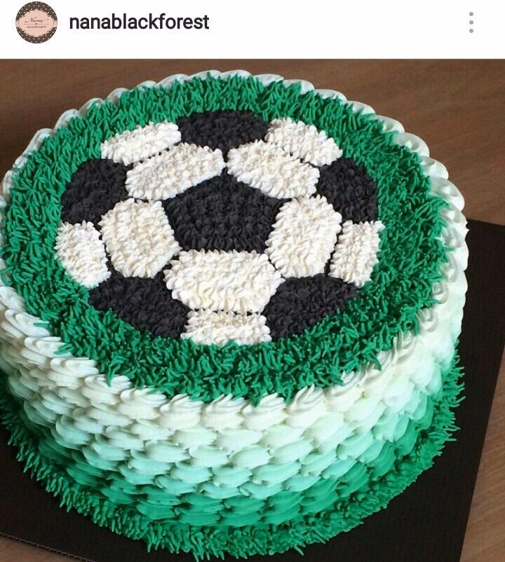 ¿Cómo decorar una pelota con palos?