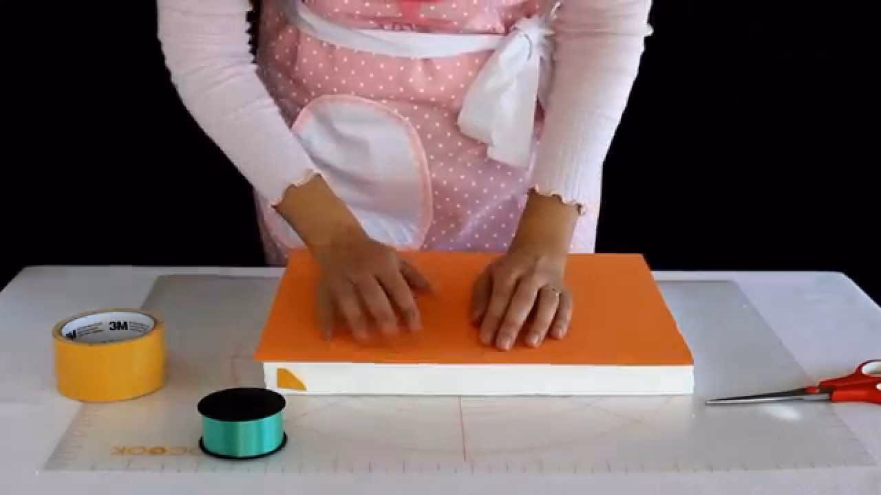 ¿Cuál es la medida de una bandeja de torta?