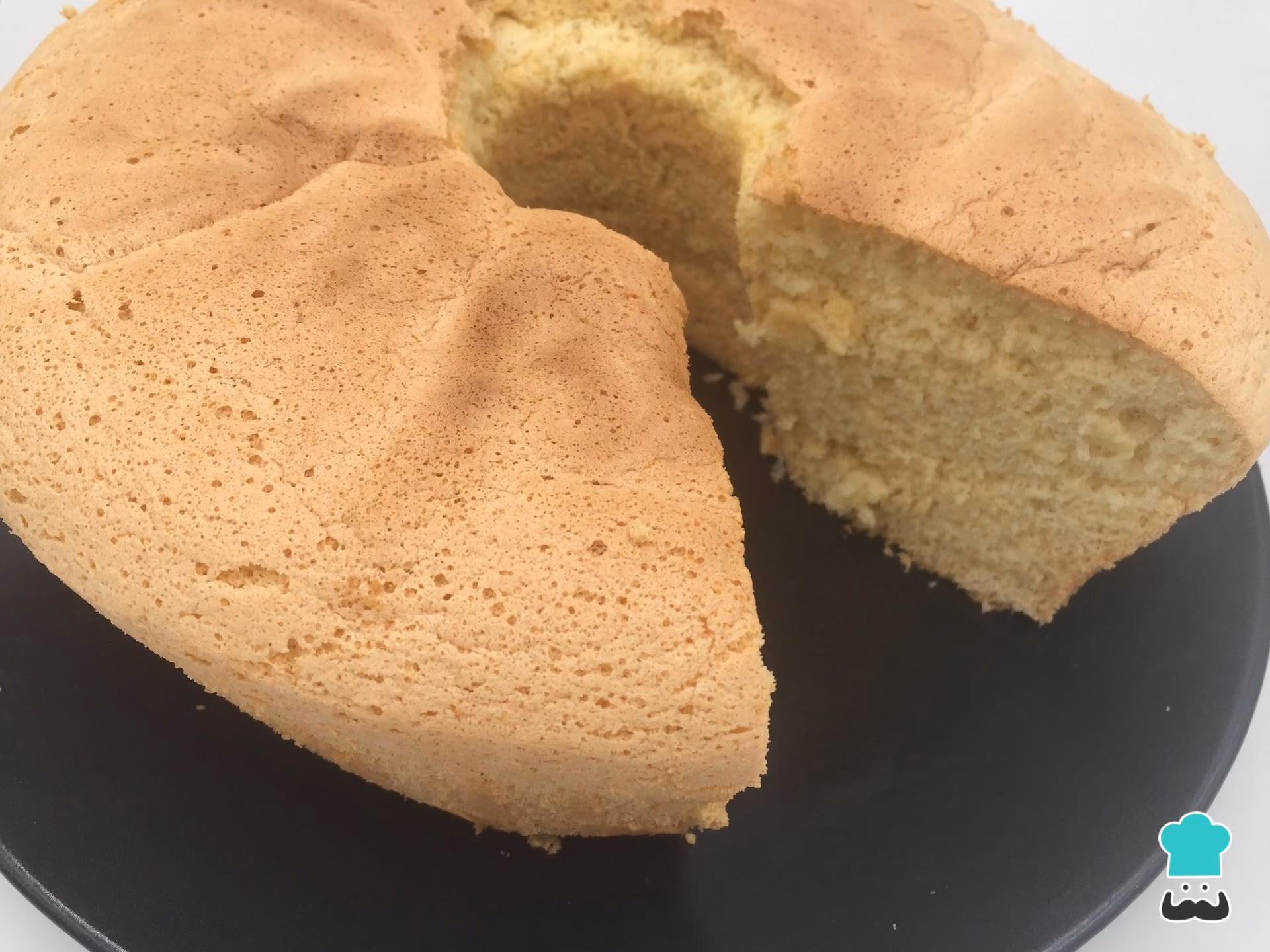 ¿Cómo se hace una torta sin leche?