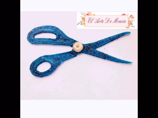 ¿Cómo se hace la hoja de una tijera?