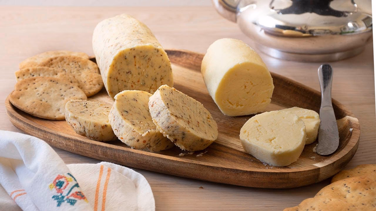 ¿Cómo se puede sustituir la mantequilla con sal y sin sal?