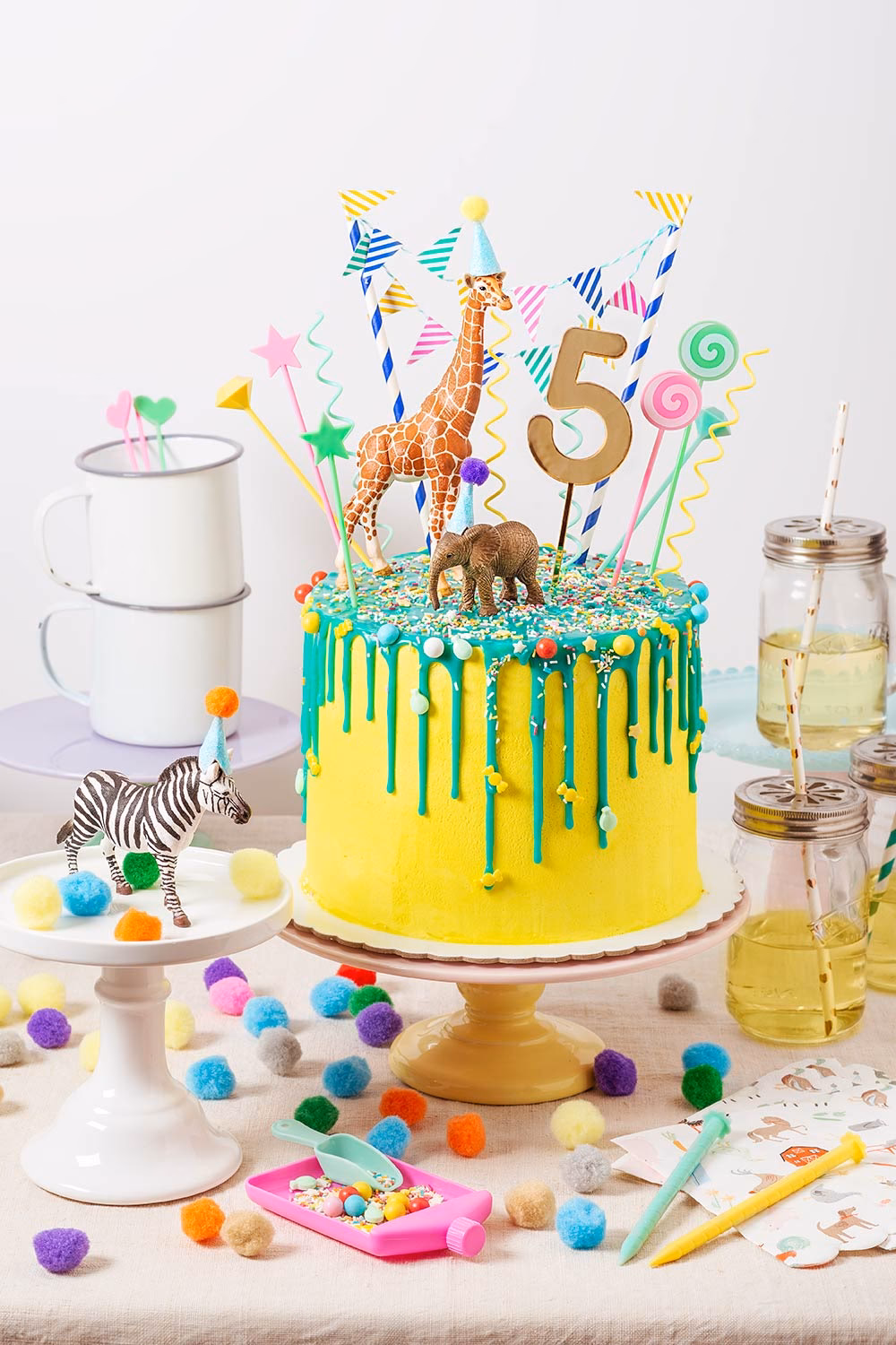 ¿Cómo puedes ayudar a tus hijos a preparar una tarta de cumpleaños?