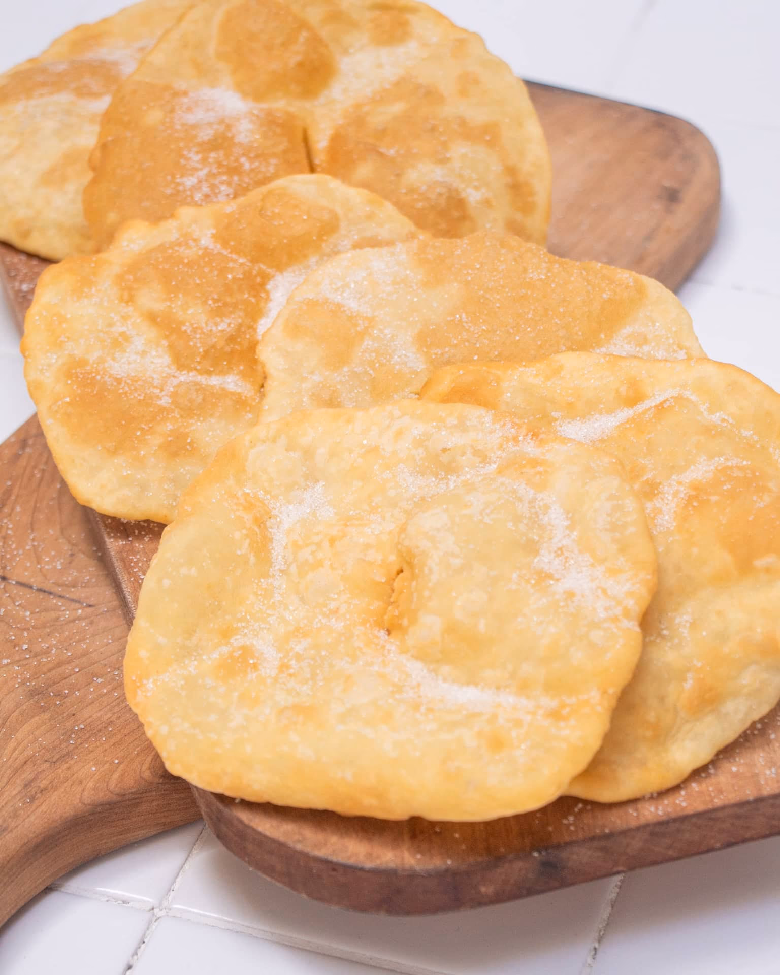 ¿Cómo impresionar a tus invitados con tortas fritas dulces?