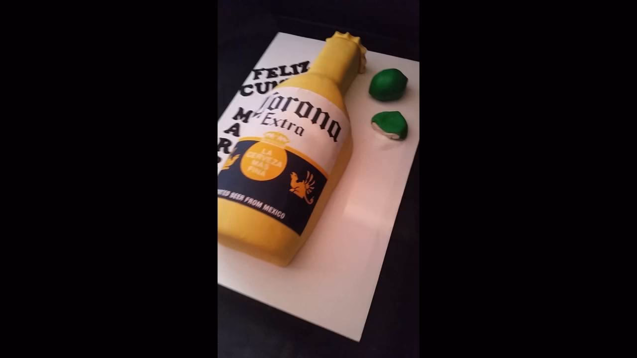 ¿Cómo decorar una botella de cerveza?