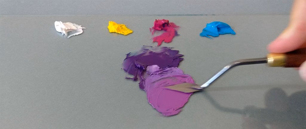 ¿Cómo se hace el color violeta?