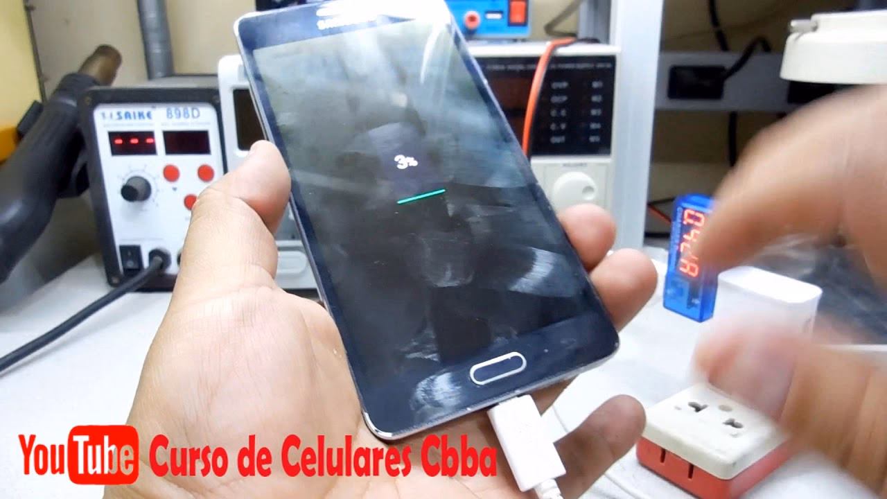 ¿Cómo limpiar los conectores del celular?