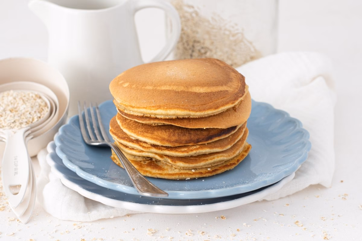 ¿Qué beneficios tiene la torta de avena en sartén?