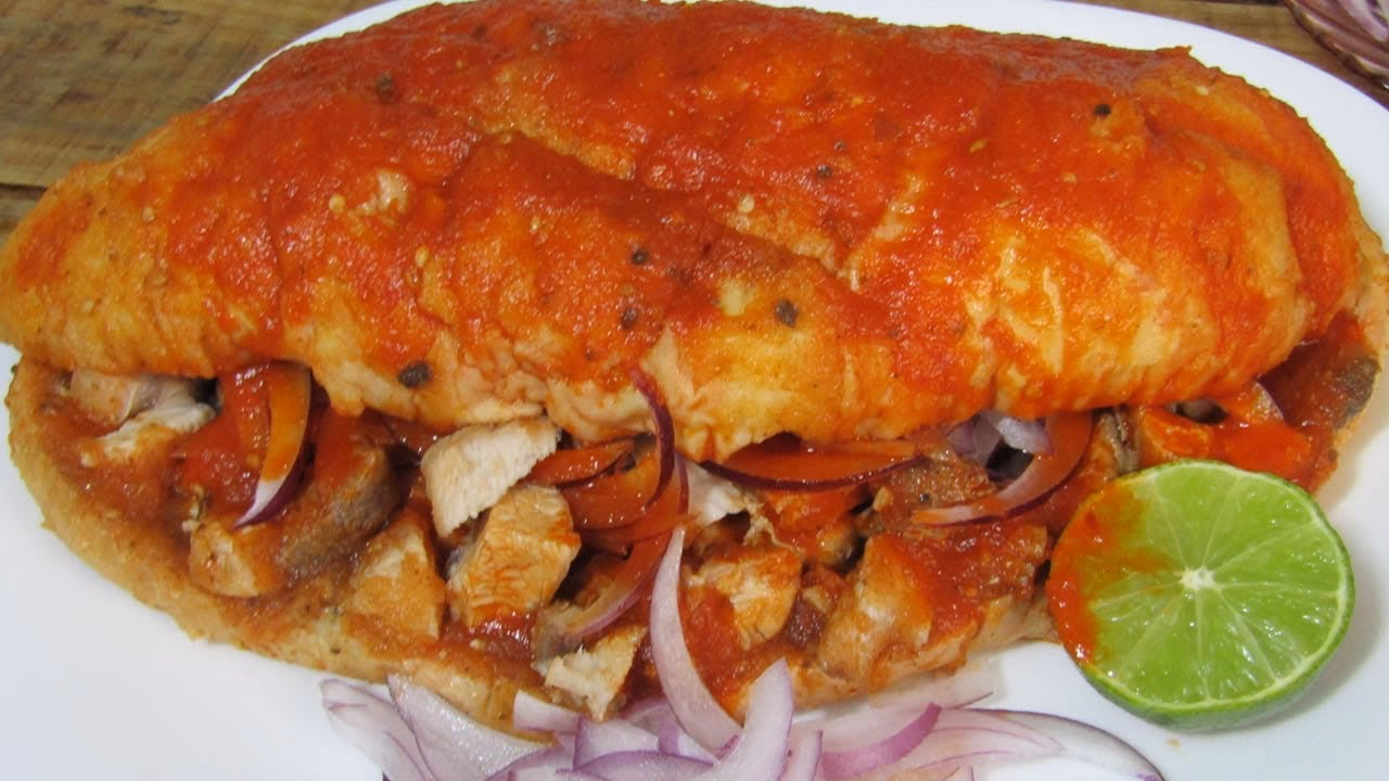 ¿Qué elementos hacen única la torta ahogada?