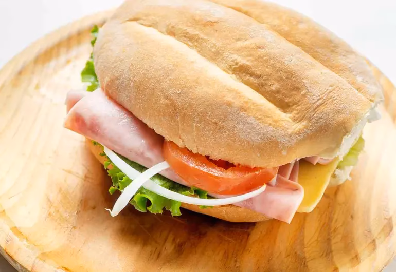 ¿Cuáles son los ingredientes de las tortas?
