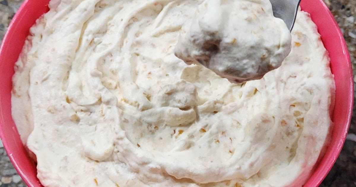 ¿Cómo hacer crema de leche con Mantecol picado?