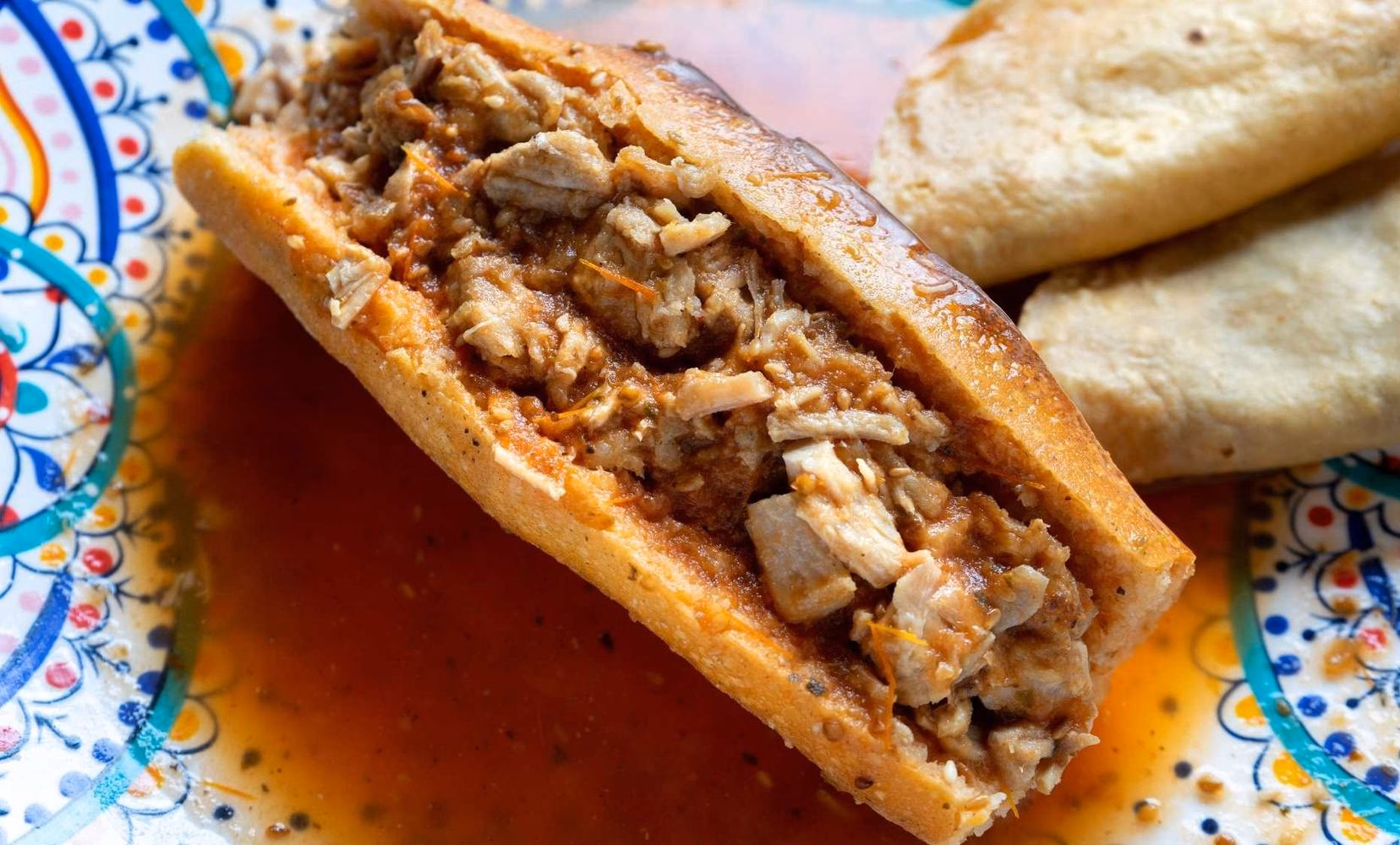 ¿Cuántas calorías tiene una torta ahogada?