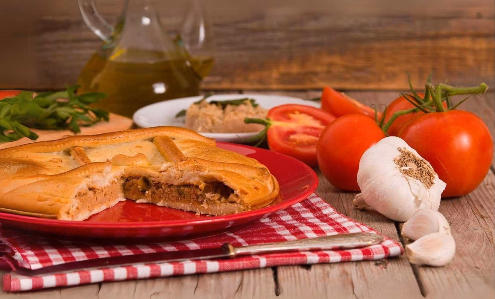 ¿Cuántas calorías tiene una tarta de atún?