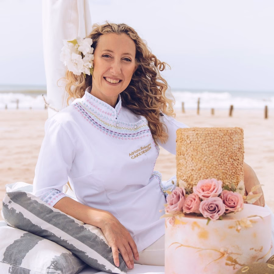 ¿Quién organizó el concurso de decoración de tortas en Argentina?