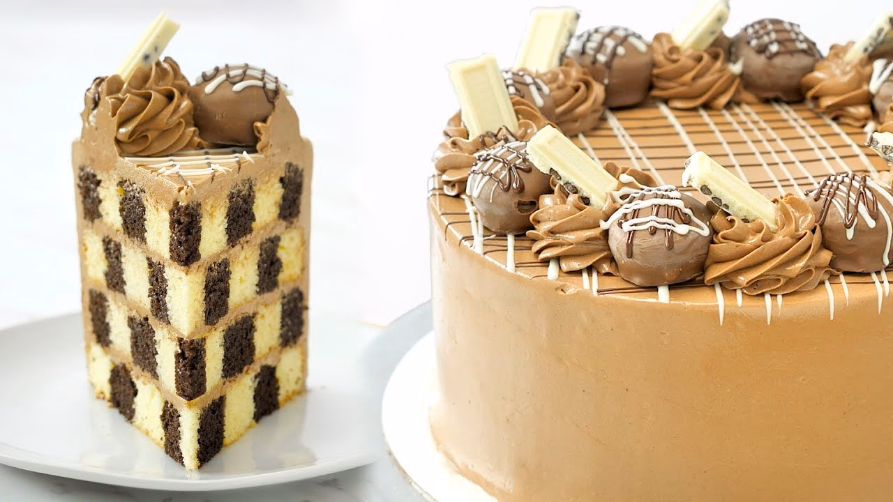 ¿Cómo colocar las piezas en un tablero de ajedrez?