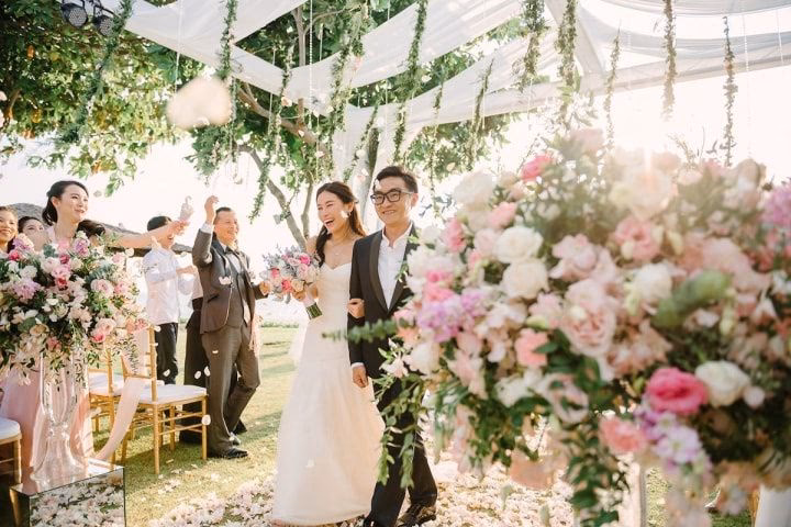 ¿Qué significa el color violeta en los pasteles de boda?