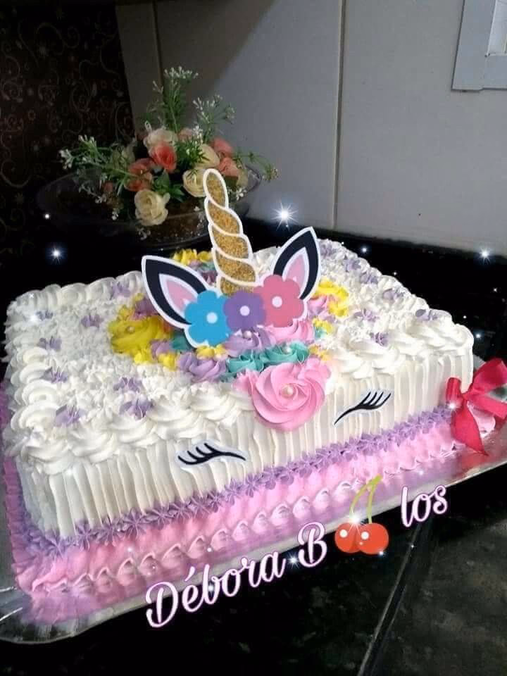 ¿Cómo hacer una mirada de unicornio?