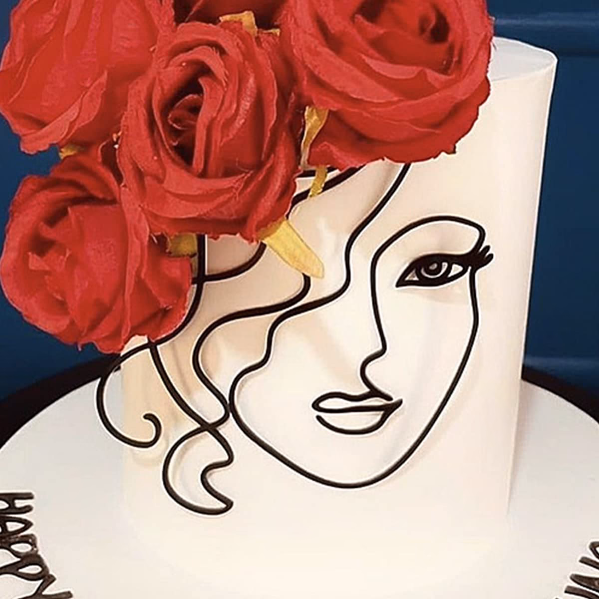 ¿Qué colores se usan para decorar tortas para mujeres?
