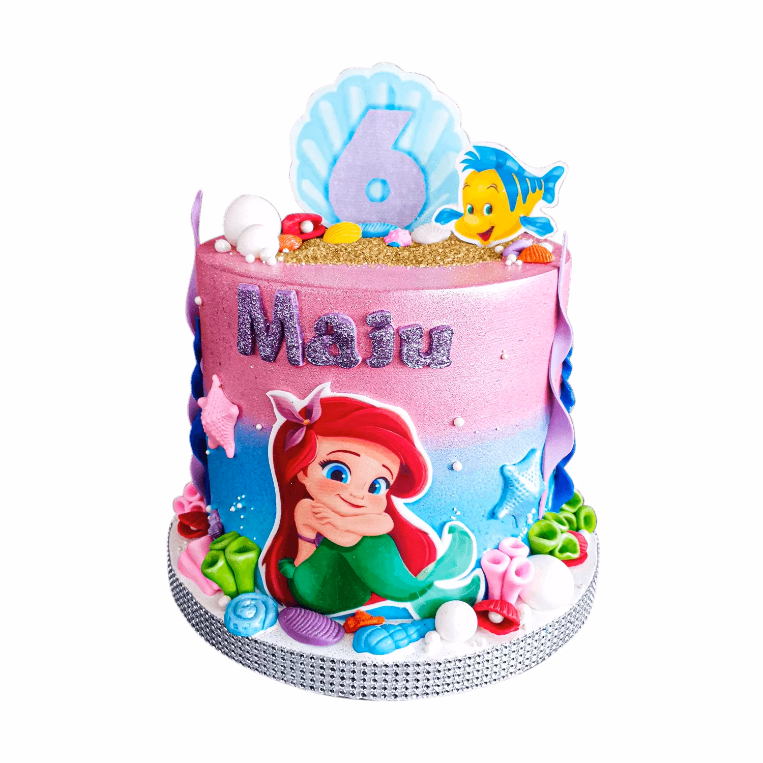 ¿Cómo puedo decorar una torta de cumpleaños?