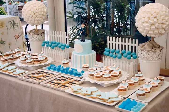 ¿Cómo hacer una mesa dulce para la comunión de un niño o niña?