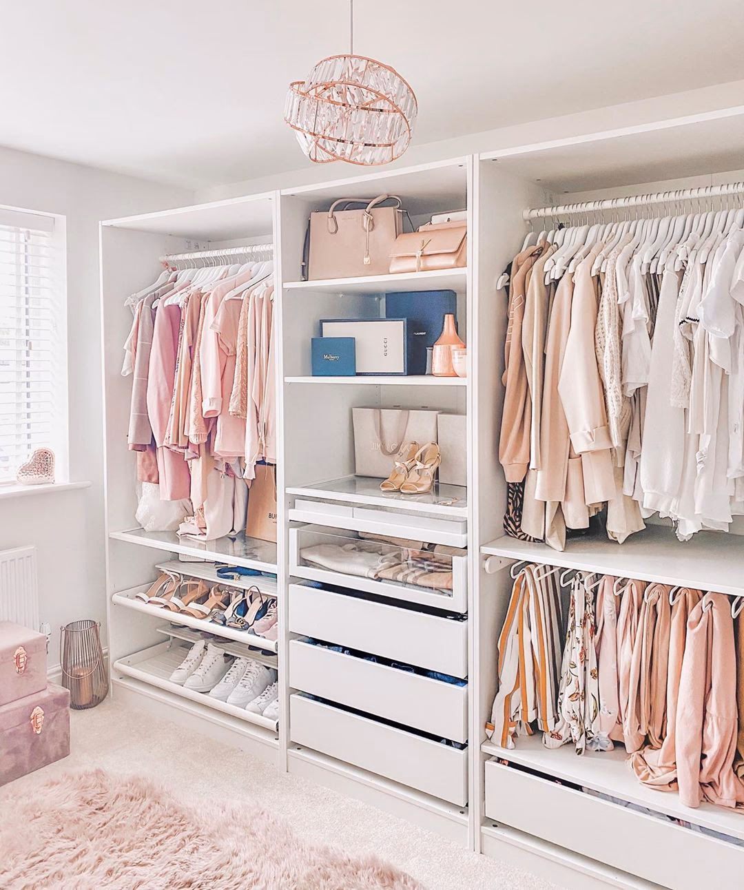 ¿Cuál es el color complementario del rosa pastel?