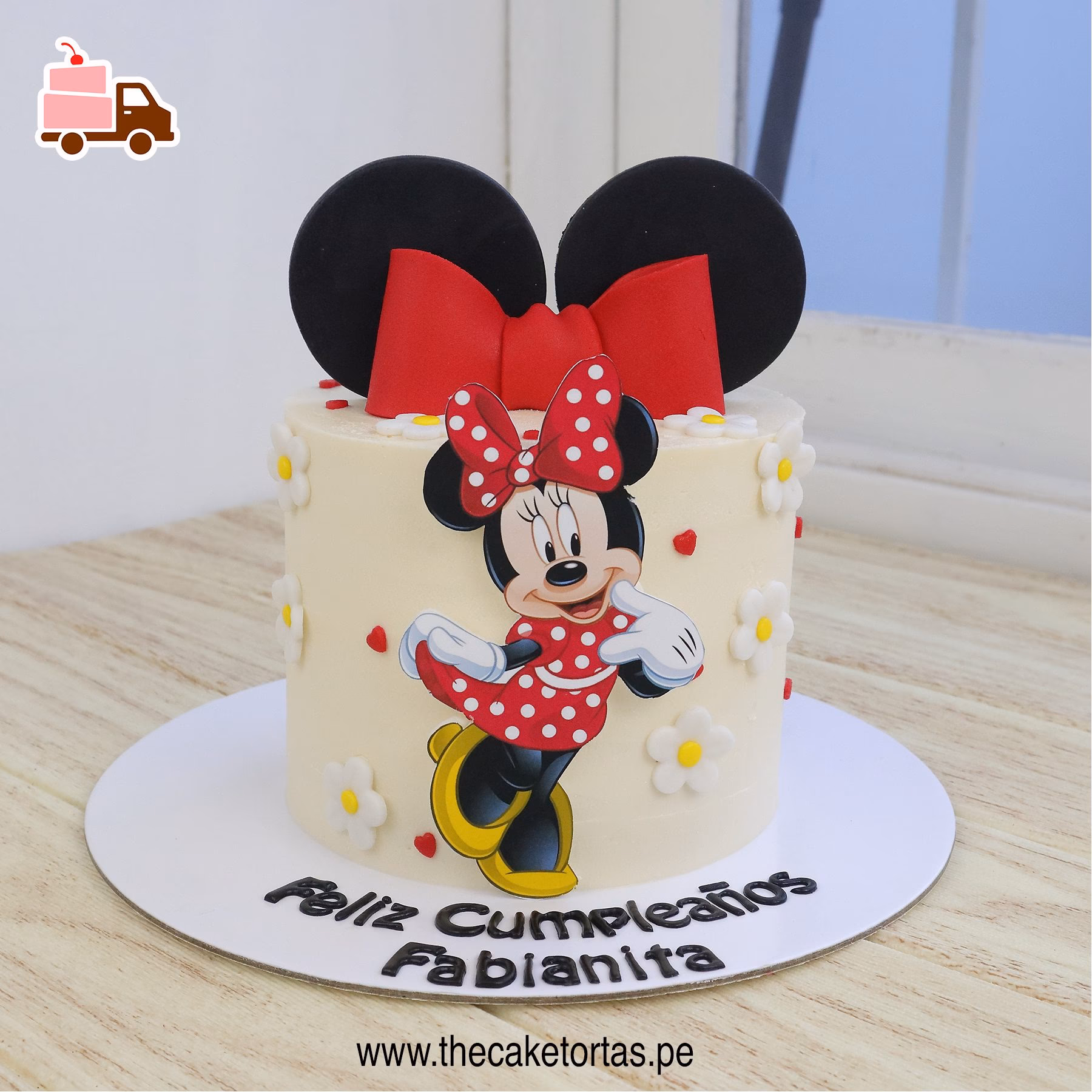 ¿Qué puedes hacer con un dibujo coloreado de Minnie Mouse?
