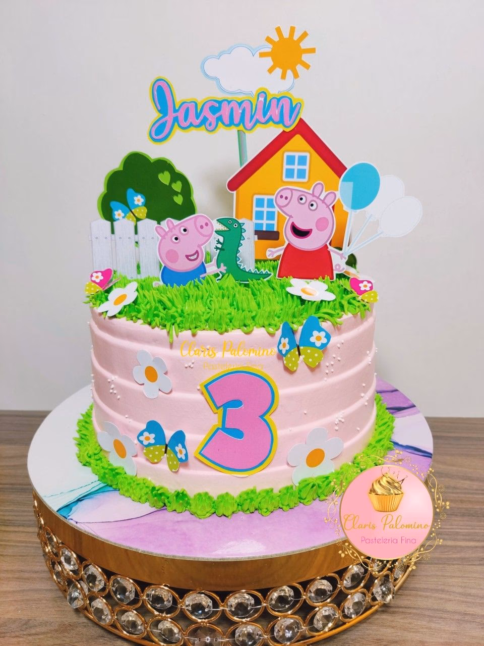 ¿Qué colores se usan para decorar con los dibujos de Peppa Pig?