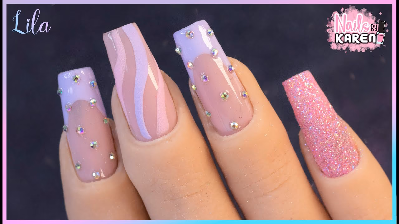 ¿Cómo hacer un Glitter en las uñas?
