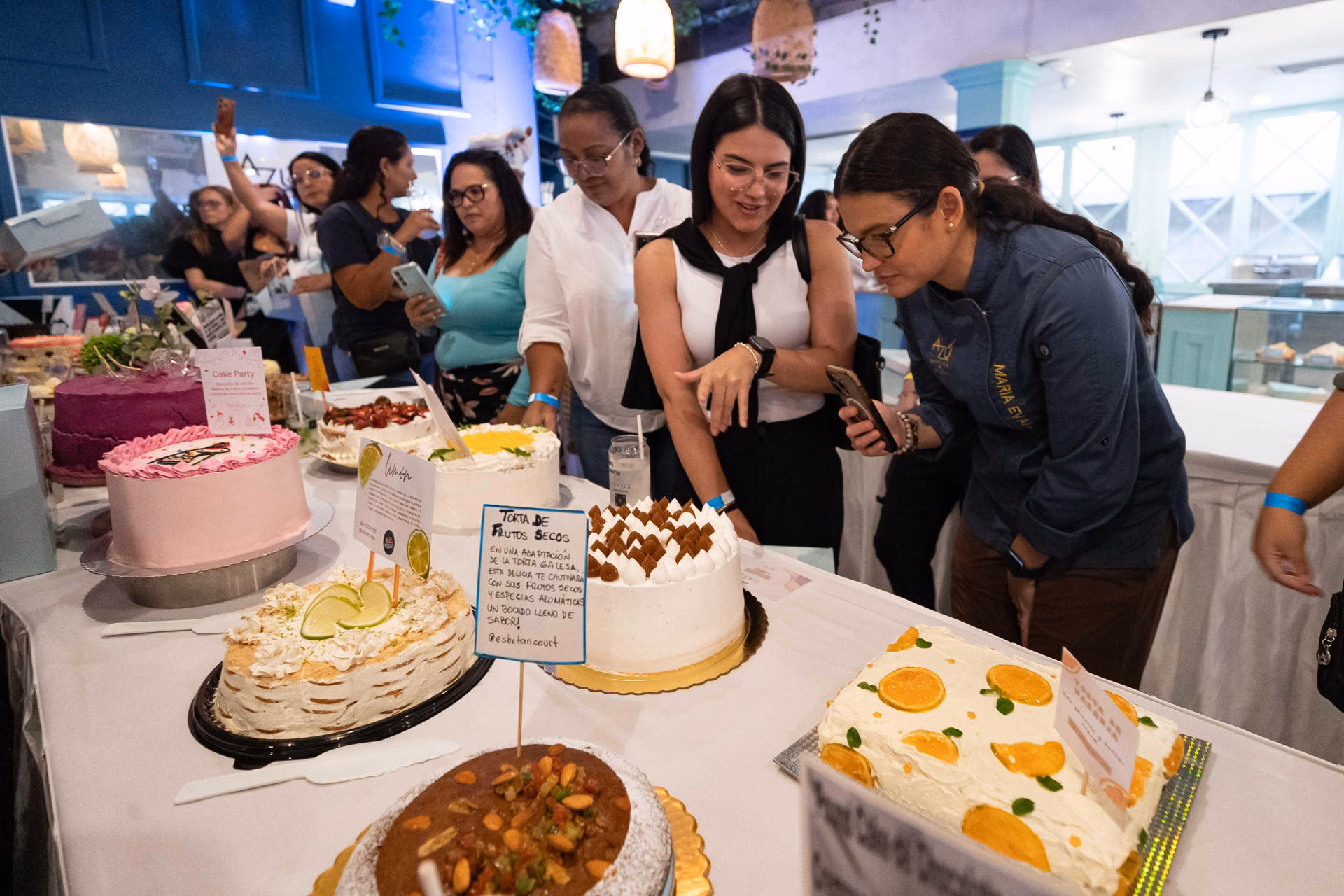 ¿Quién intervienen en la intervención de un pastelero?
