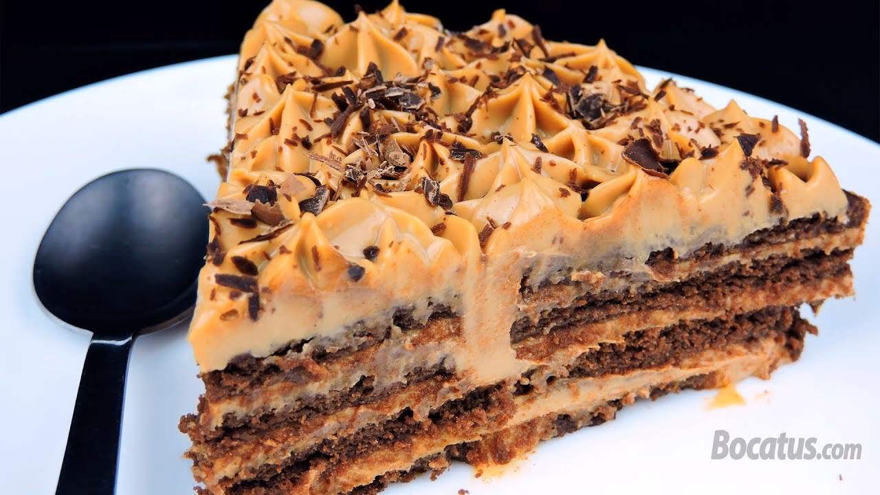 ¿Cómo hacer una torta de dulce de leche y chocolate?